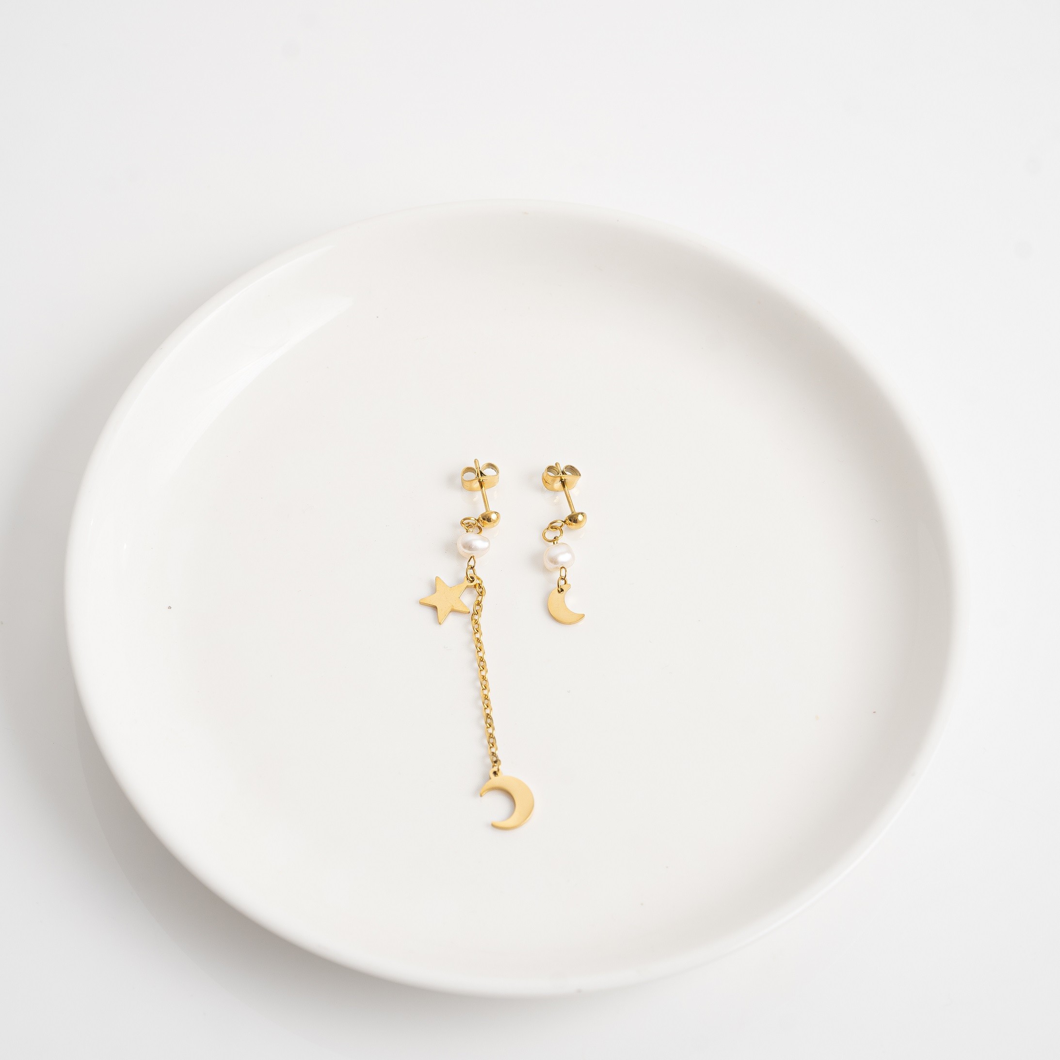 Night Sky with Pearl earrings