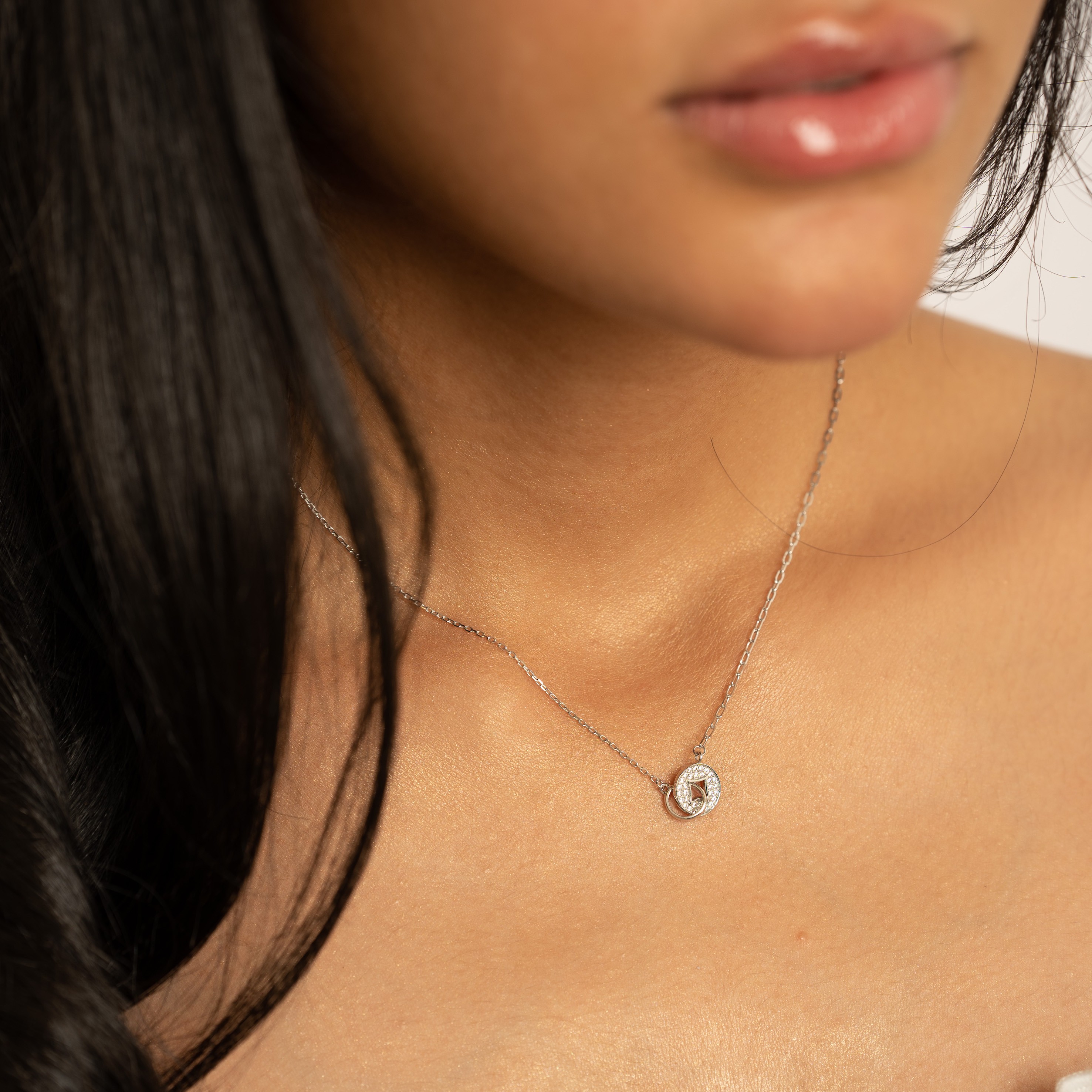 OS - Circles Entwined Necklace